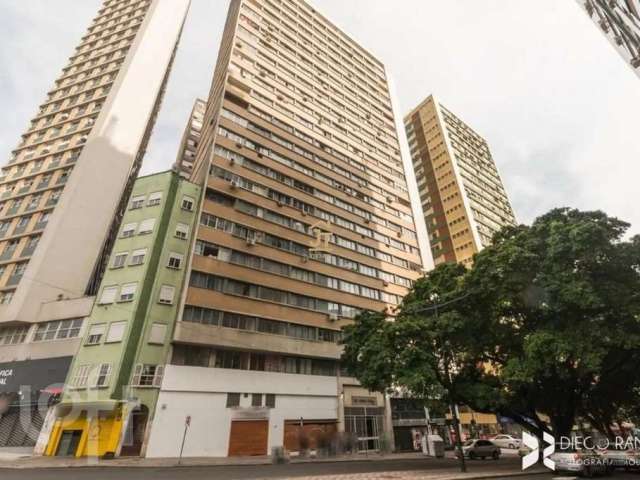 Apartamento com 1 quarto à venda na Avenida Senador Salgado Filho, 327, Centro Histórico, Porto Alegre por R$ 120.000