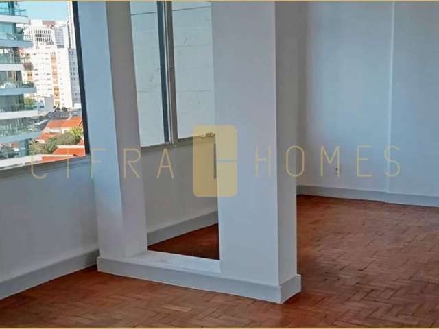 Apartamento à venda em andar alto, 103m², com 03 dormitórios, suíte e 01 vaga.