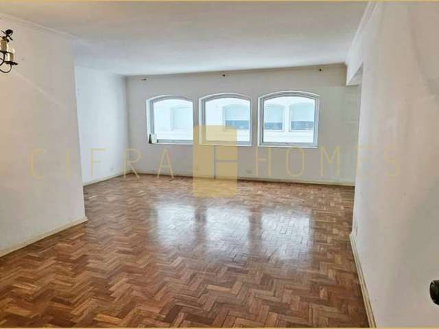 Apartamento à venda, 2 dormitórios (1 suíte), 1 vaga, no melhor do Jd. Paulista