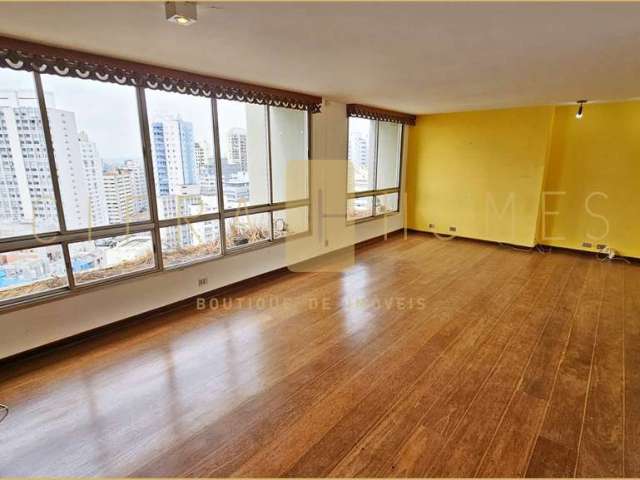 Apartamento amplo e iluminado com vista panorâmica e lazer completo em excelente local