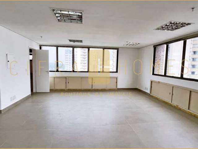 Conjunto comercial para venda/locação, 91 m², 2 vagas, no melhor do Campo Belo