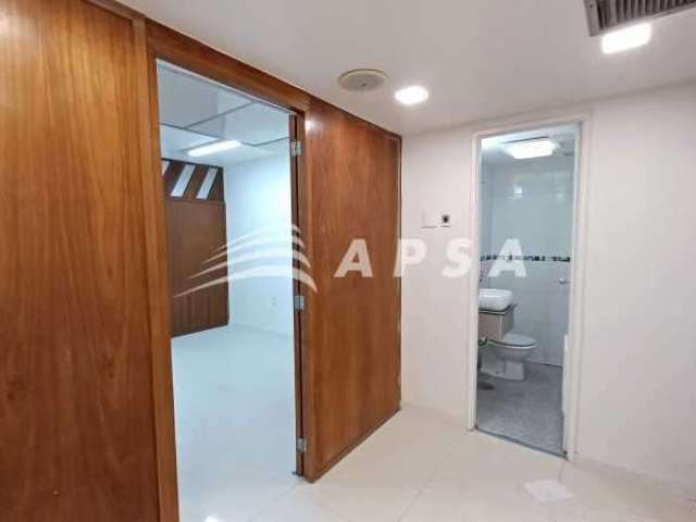 Sala comercial com 1 sala à venda na Avenida Marechal Câmara, Centro, Rio de Janeiro, 45 m2 por R$ 220.000