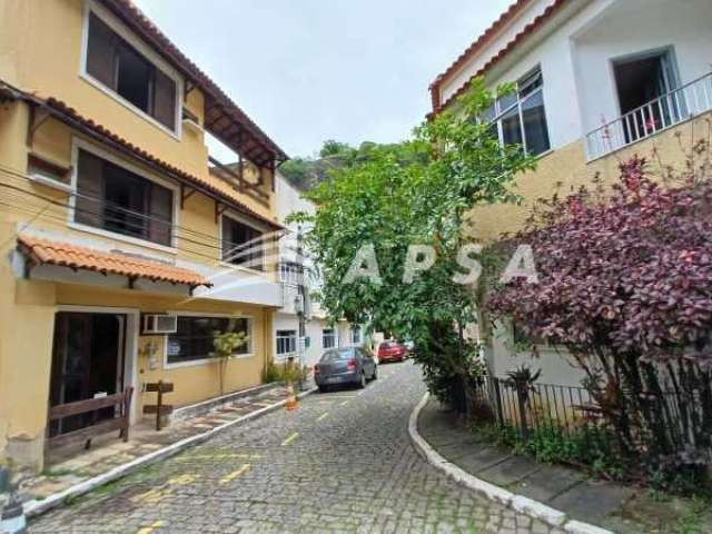 Casa em condomínio fechado com 4 quartos à venda na Rua Engenheiro Gama Lobo, Vila Isabel, Rio de Janeiro, 123 m2 por R$ 480.000