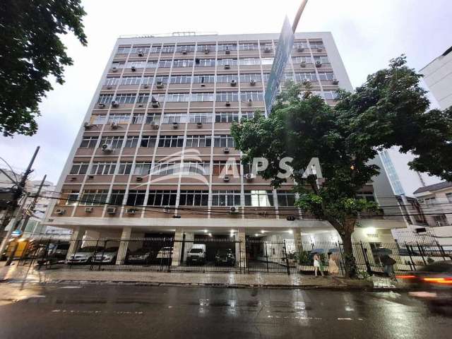 Oportunidade imperdível! conheça este excelente apartamento modernizado de 76m², semi-mobiliado e pr