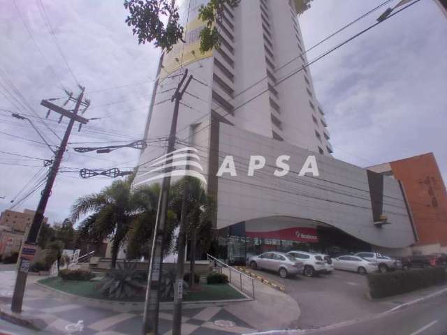 Sala comercial com banheiro, prox. a reitoria da ufc, supermercados, bancos, restaurantes, e igreja