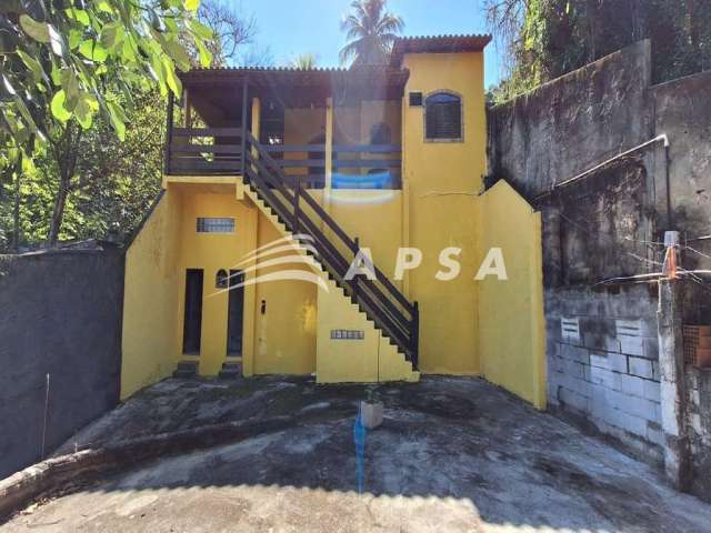 Excelente casa localizada na freguesia - jacarepaguá. com 140m², esta propriedade combina o charme d