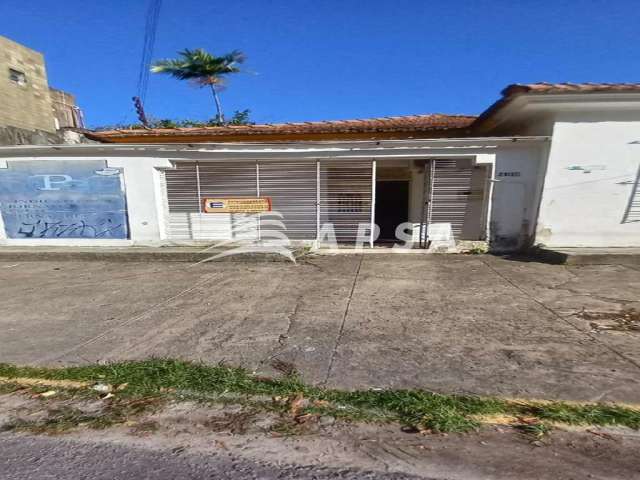 Excelente casa comercial localizada na soledade com 300 metros quadrados, imóvel contendo, cozinha ,