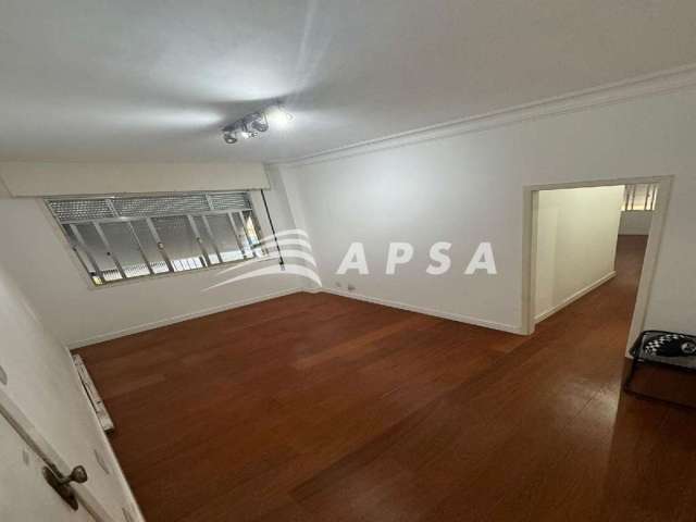 Apartamento em prédio clássico do grajaú com poucos pavimentos, em rua arborizada, tranquila, com gu