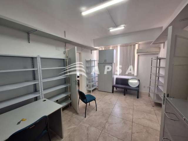 Excelente sala comercial de 61m², localizada no coração do centro do rio de janeiro. este espaço já