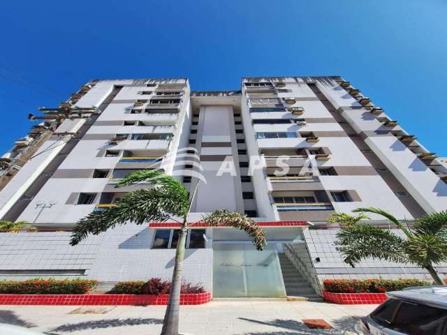 Descrição: excelente apartamento localizado no bairro da jatiúca, semi-mobiliado, com sala para 02 a