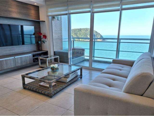 Apartamento com vista mar à venda na Enseada Guarujá