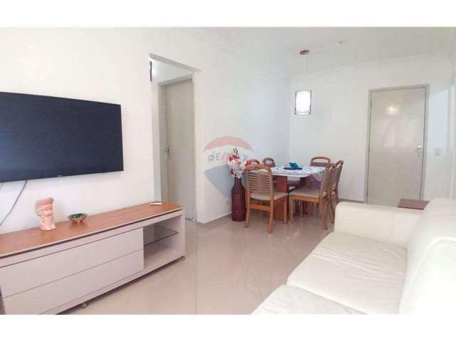 APARTAMENTO 2 DORMITÓRIOS 400m da Praia.