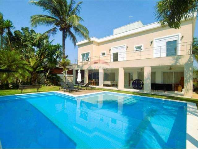 Casa em condomínio à venda na Praia de Pernambuco - Guarujá