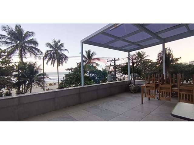 Apartamento frente mar Pitangueiras GUARUJÁ