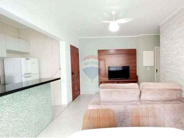 Lindo Apartamento de 65 m2 a 100 metros da Praia de Pitangueiras a Venda