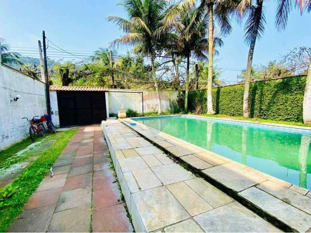 Casa com 4 dormitórios com suítes à venda, por R$ 1.000.000 - Jardim Guaiuba - Guarujá/SP