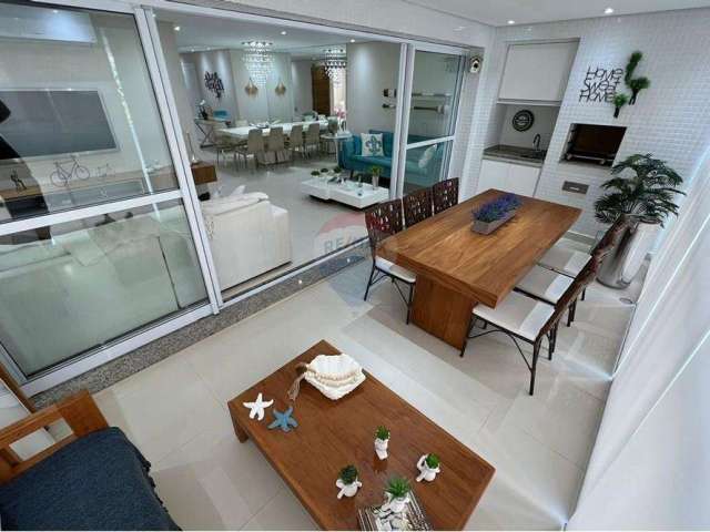 Apartamento com 3 dormitórios (1 suíte) 2 vagas à Venda, 125 m² por R$ 1.500.000,00 - Praia das Pitangueiras - Guarujá - SP