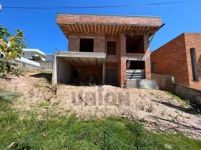 Casa em construção a venda no Condomínio Terras de São Francisco, Vinhedo/SP.