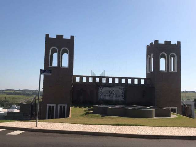 Terreno Condomínio à venda em Residencial Portugal II  em  Adamantina/SP.