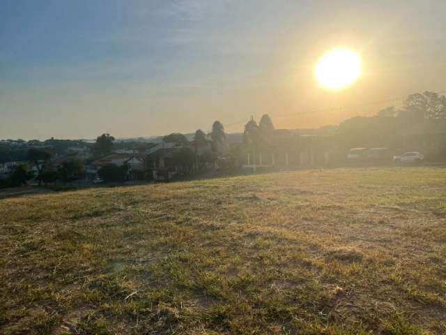 Terrenos à venda no Loteamento Alta Vista em Vinhedo/SP.