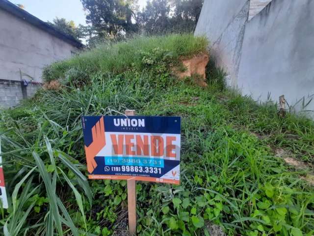 Terreno a venda no bairro Parque dos Pinheiros em Vinhedo/SP.