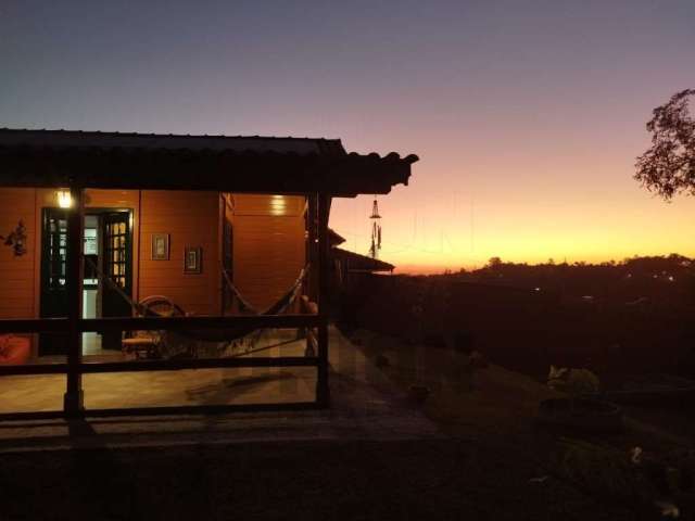 Casa para venda ou locação no Condomínio Jardim IL Paradiso em Vinhedo/SP.