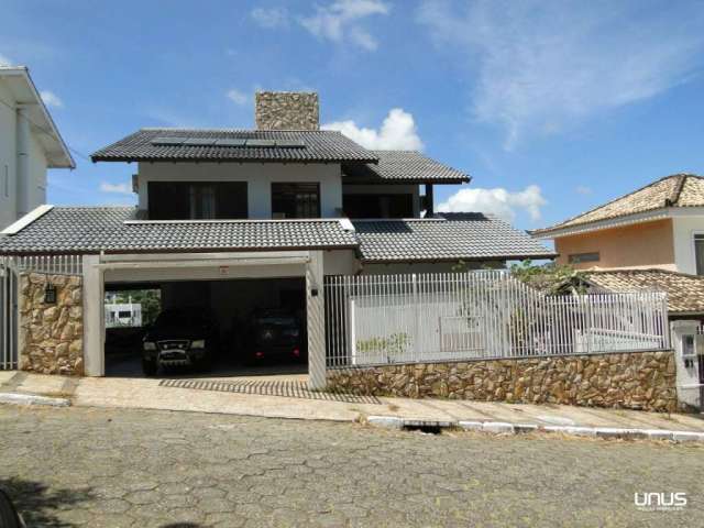 Casa com 5 quartos à venda na Dr. Celso Nicodemus Lopes, 221, João Paulo, Florianópolis por R$ 3.000.000