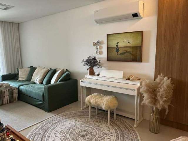 Apartamento com 3 quartos à venda na Rua Brasilpinho, 261, Kobrasol, São José por R$ 1.500.000