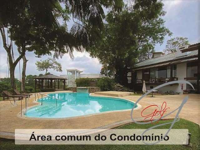 Casa a venda no Condomínio Le Grand Viana