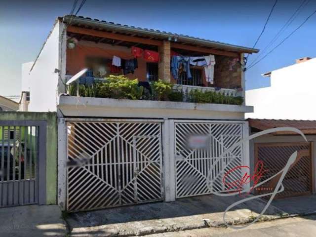 Casa a venda, vila yara, osasco, r$ 1.500.000,00, ótimo imóvel para renda, casa principal com 4 cômodos e mais 4 casas no imóvel, e mais 3 garagens.