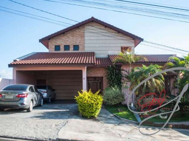 Casa em Condomínio fechado à Venda em Sorocaba-SP, 3 Quartos, 1 Suíte, 3 Salas, 2 Banheiros, 4 Vagas, 268m².