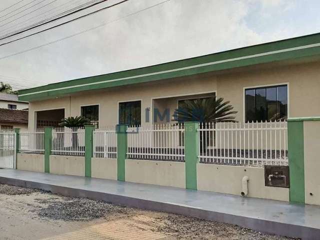 Casa com 3 quartos, Bairro Imigrantes - Guaramirim