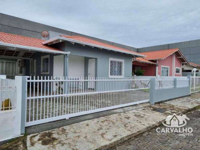 Casa com 3 dormitórios à venda, 100 m² por R$ 890.000,00 - Centro - Penha/SC