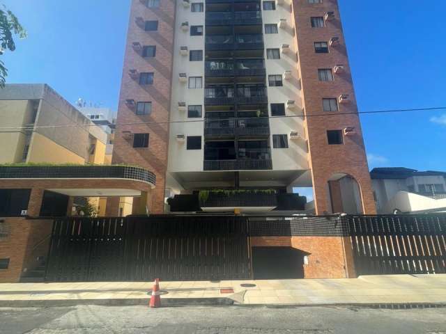 Apartamento ponta verde