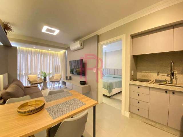 Apartamento, 01 dormitório, Reformado à venda em Balneário Camboriú