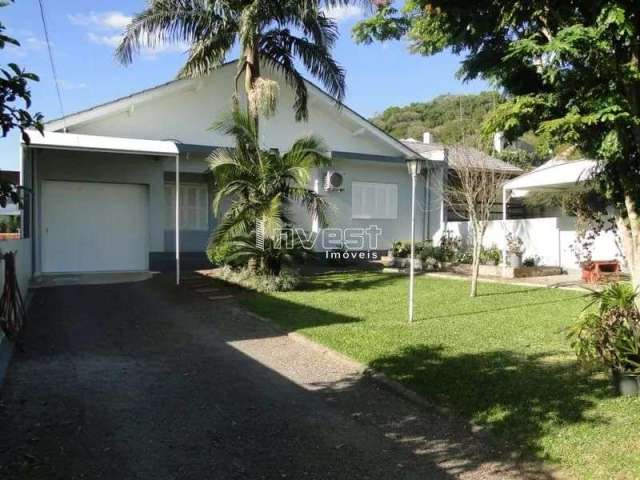 Casa à Venda no Bairro Renascença