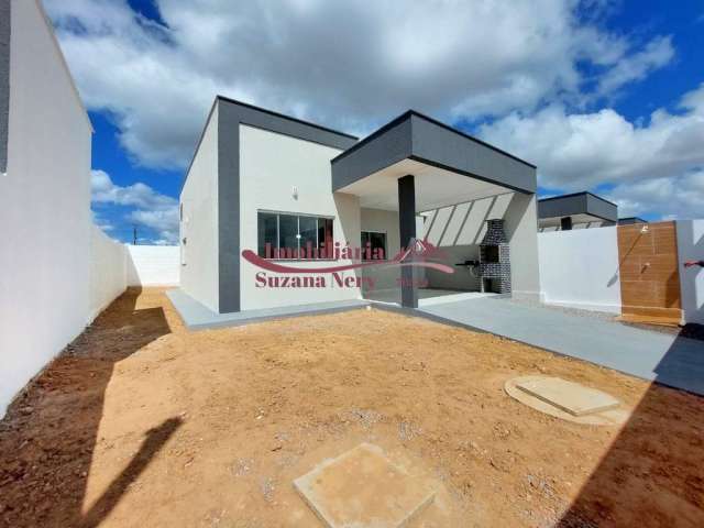 CASA COM TERRENO DE 200m²