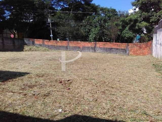 Terreno à venda, Jardim Avelino, com 551m² de área , plano, pronto para construir, esquina