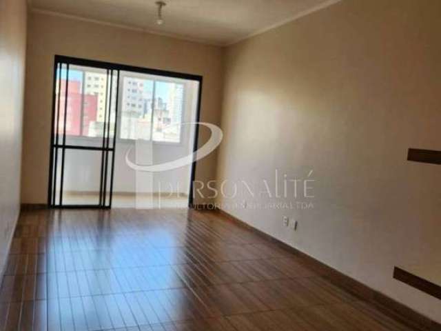 Apartamento, 120 m2, 2 dormitórios, 2 banheiros e terraço, para venda, República.