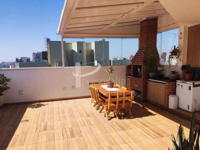 Cobertura reformada, 131 m2, 3 dormitórios, terraço gourmet, 2 vagas, para venda, Vila Gomes Cardim.