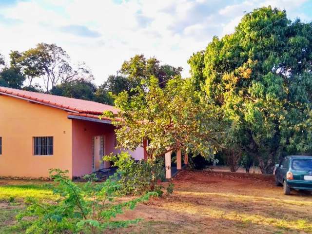 Chácara Porangaba  com 2 quartos, 1000m2, agua sabesp, pomar, internet de fibra, toda em laje, 2km da Castelo Branco