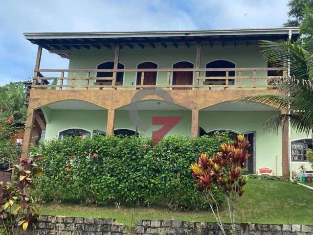 Casa com 8 quartos à venda na Praia da Almada, Ubatuba  por R$ 3.500.000