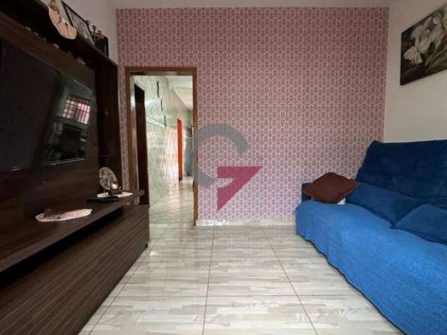 Casa com 3 quartos à venda na Vila Rezende, Taubaté  por R$ 480.000