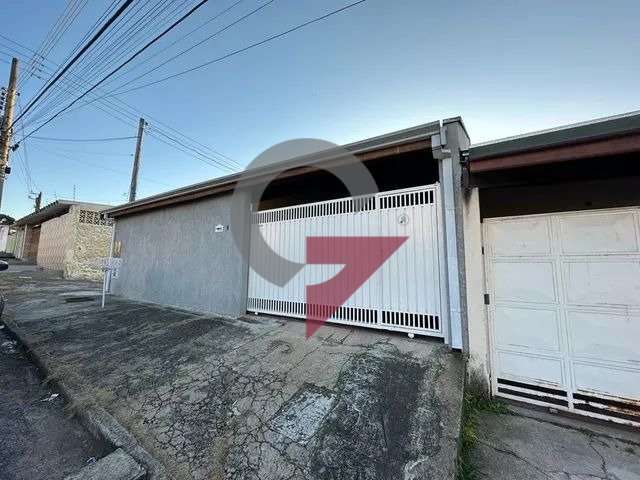 Casa com 3 quartos à venda no Jardim América, Taubaté  por R$ 420.000