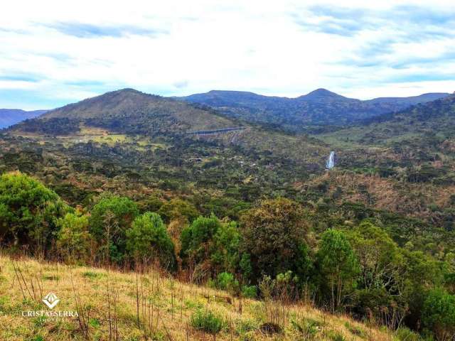 Área com vista privilegiada para Cascata Véu de Noiva em Urubici