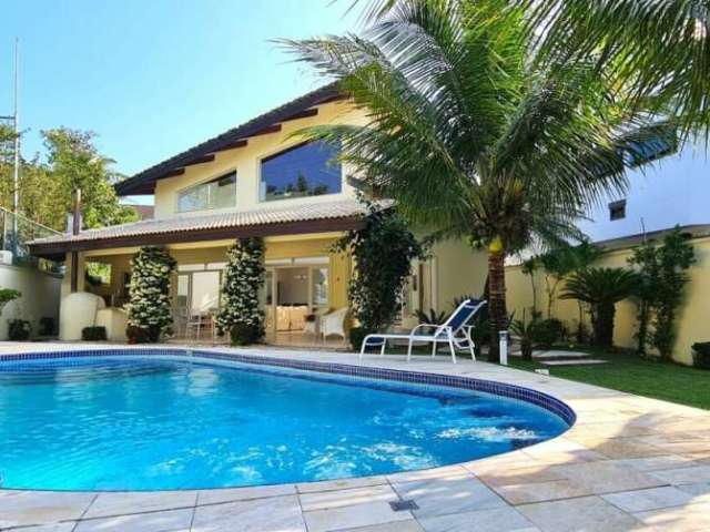 Guarujá, Jardim Virgínia, casa à venda na praia da Enseada.