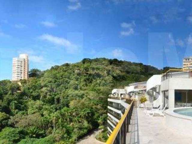 Cobertura  A VENDA no condomínio Sorocotuba I - Guarujá.