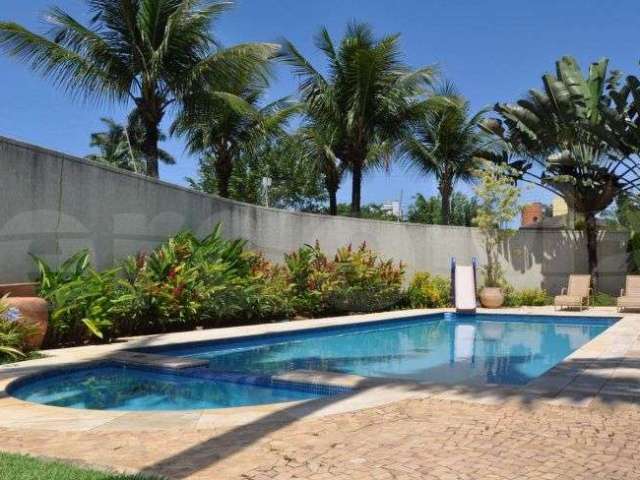 Casa para venda  na praia da Enseada em Guarujá.