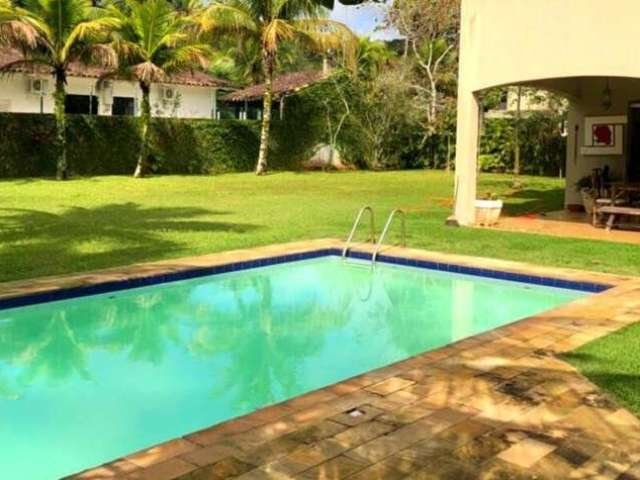 Casa à venda no Jardim Acapulco na Praia de Pernambuco no Guarujá