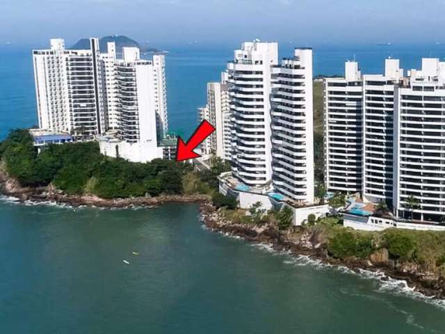 Terreno com vista total e eterna para o mar A VENDA na praia do Guarujá